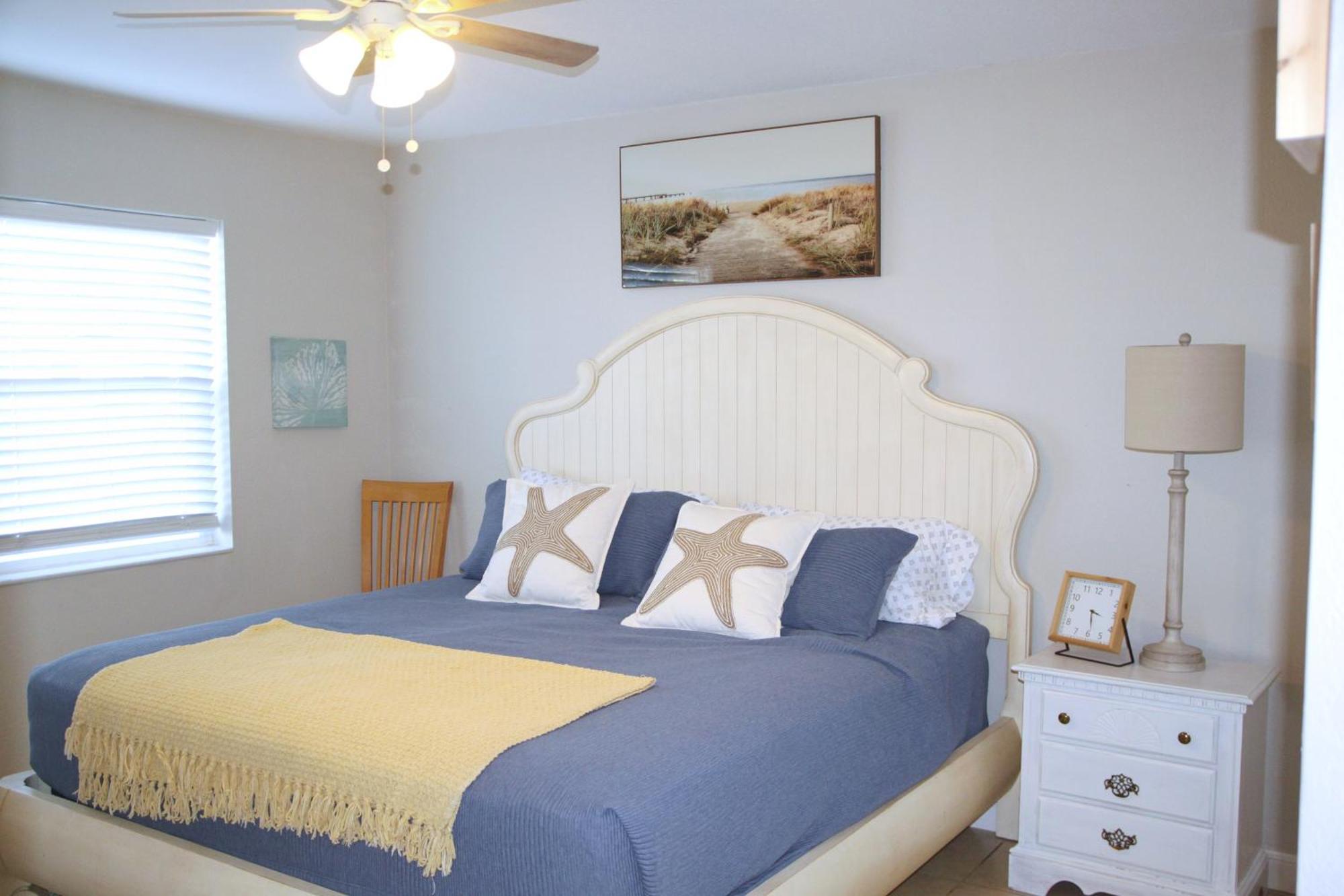 Naples Park Oasis - Cozy Two Bedroom Apartment Εξωτερικό φωτογραφία